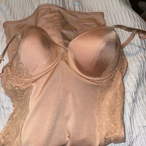 Elegant Lace Trimmed Bodysuit - Tan